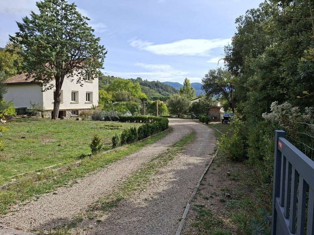 Photo 3 - Maison à LAMALOU-LES-BAINS