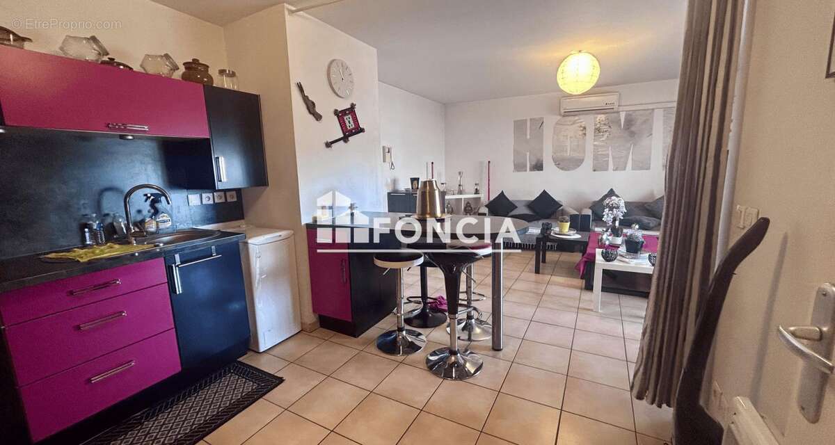 Appartement à MARSEILLE-10E