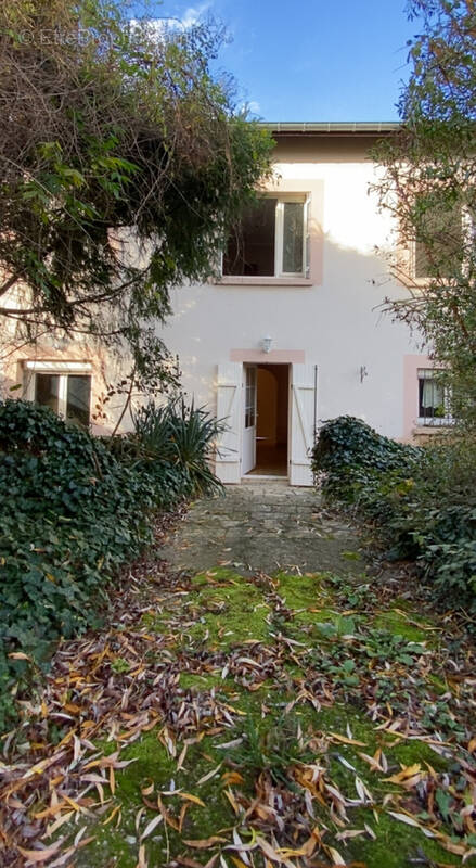 Maison à PONT-A-MOUSSON