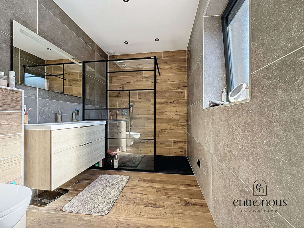 Photo 8 - Maison à SAINT-VICTOR-SUR-RHINS