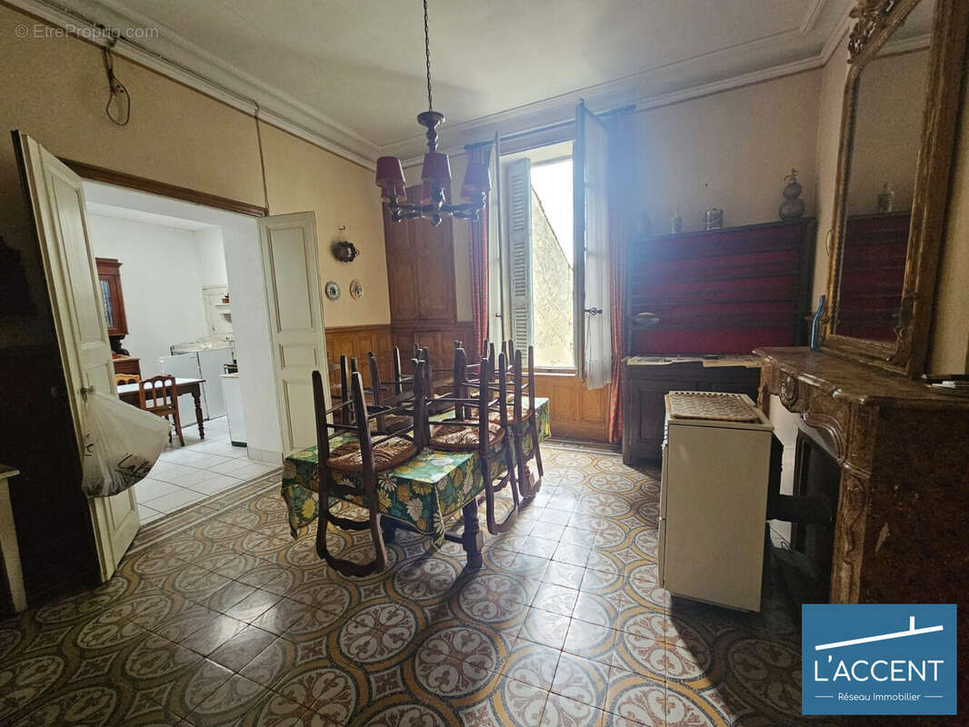 Maison à COMPS