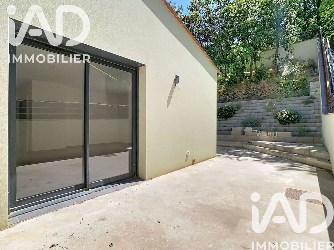Maison 83 m² à Rodes  - photo 7