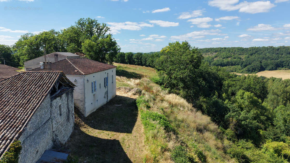 Maison à HAUTEFAGE-LA-TOUR