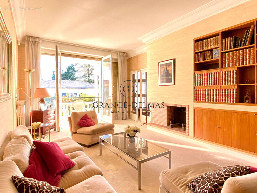 Maison à LE BOUSCAT