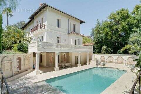 Maison à CANNES