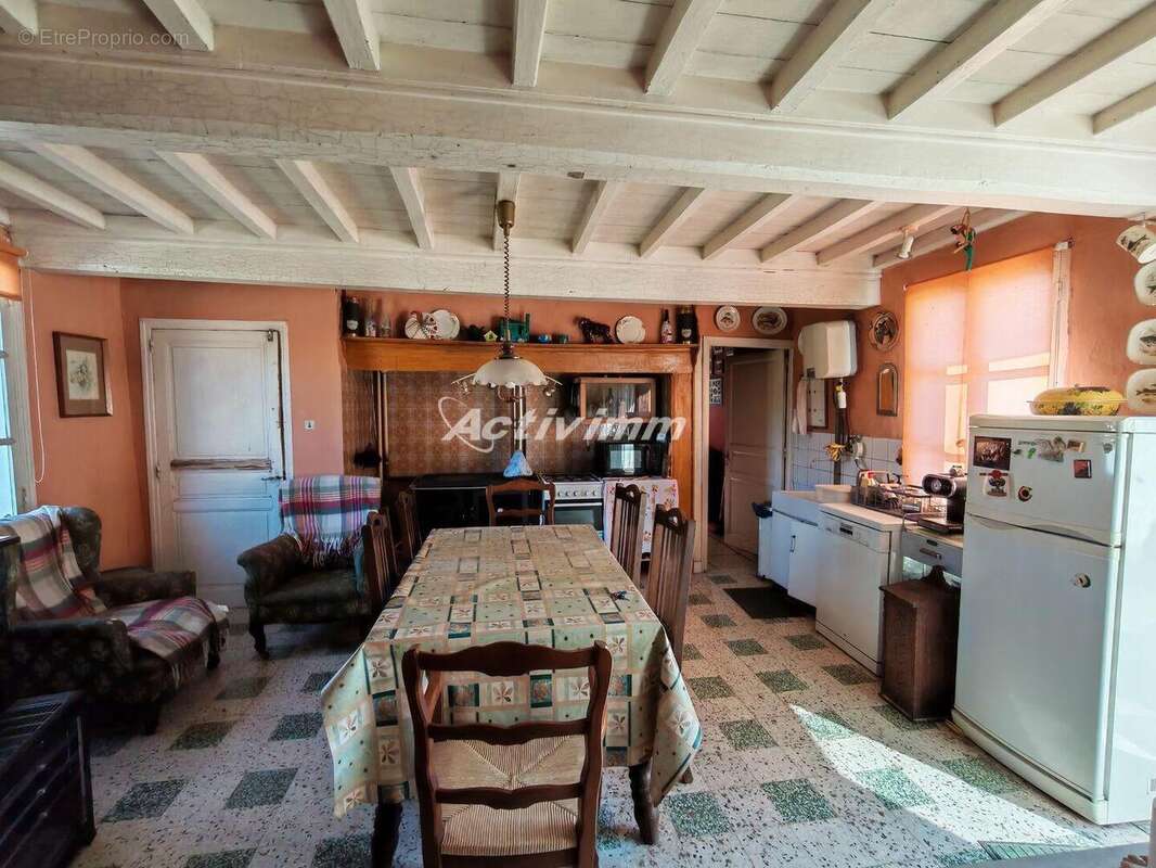 4281 24 - Maison à QUOEUX-HAUT-MAINIL