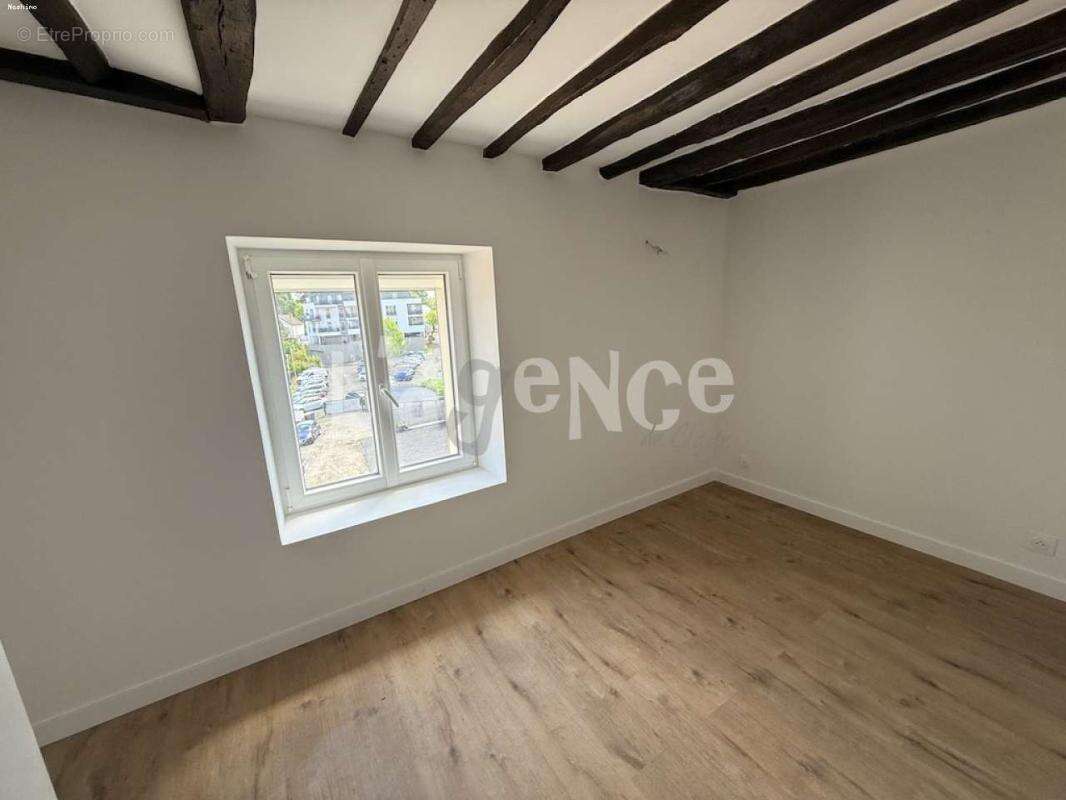 Appartement à CLAYE-SOUILLY