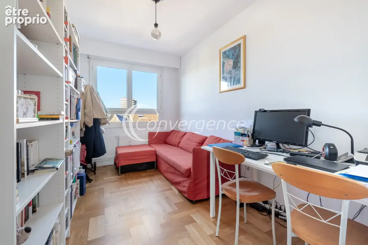 Appartement T5 avec garage, balcon, ascenseur et cave - hypercentre - photo 8