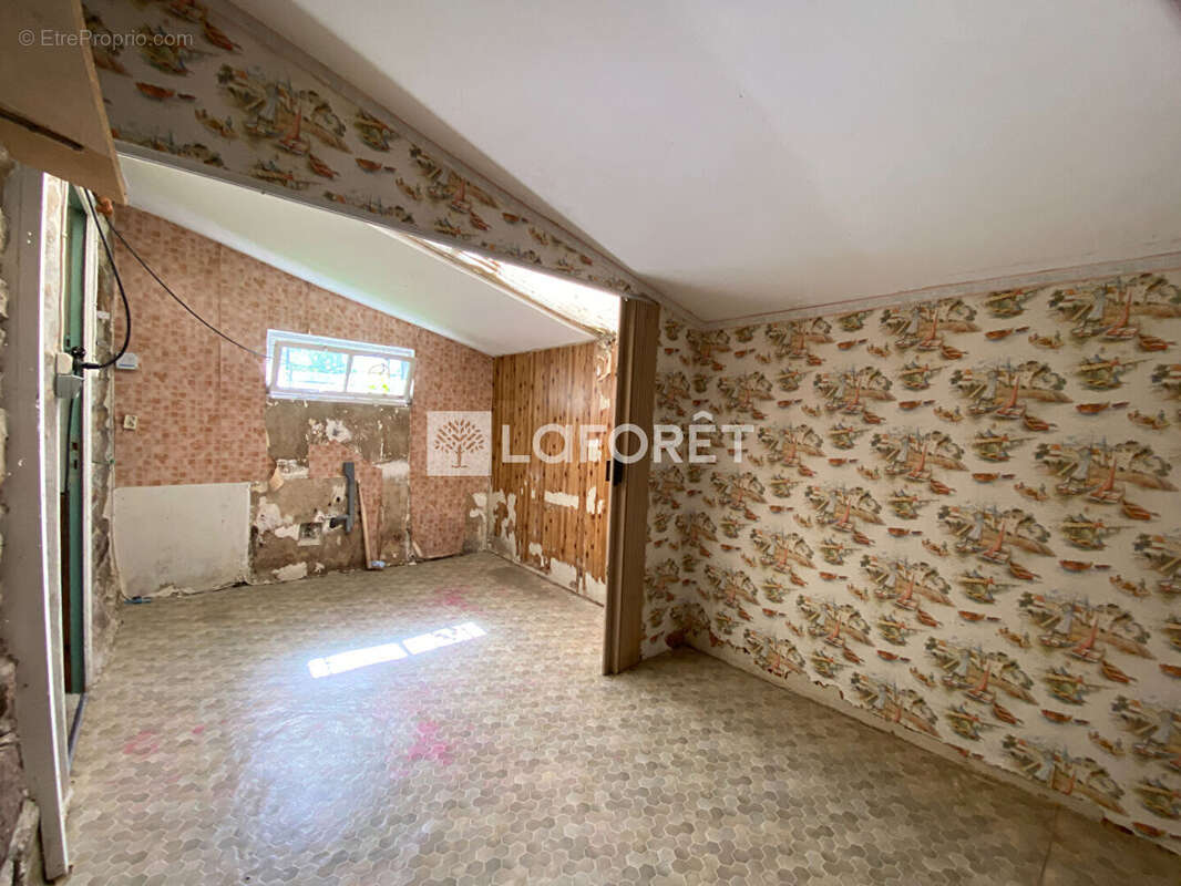 Maison à PLOURIVO