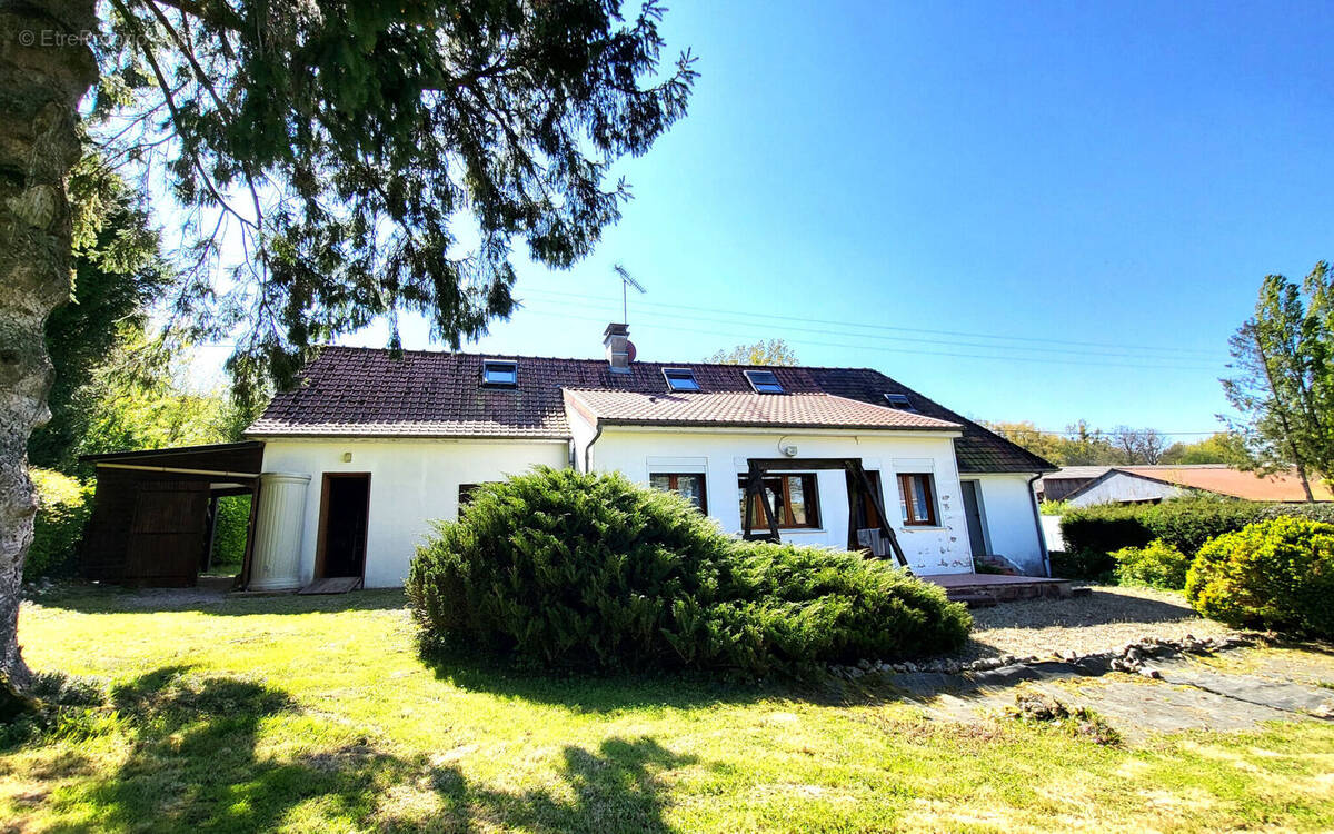 Photo 1 - Maison à TORCY