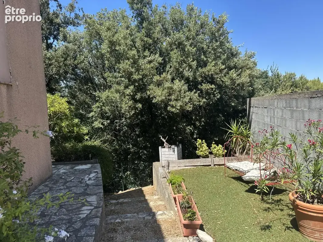 Maison 5 pièces 114 m² à vendre à Beziers (34500) - photo 2