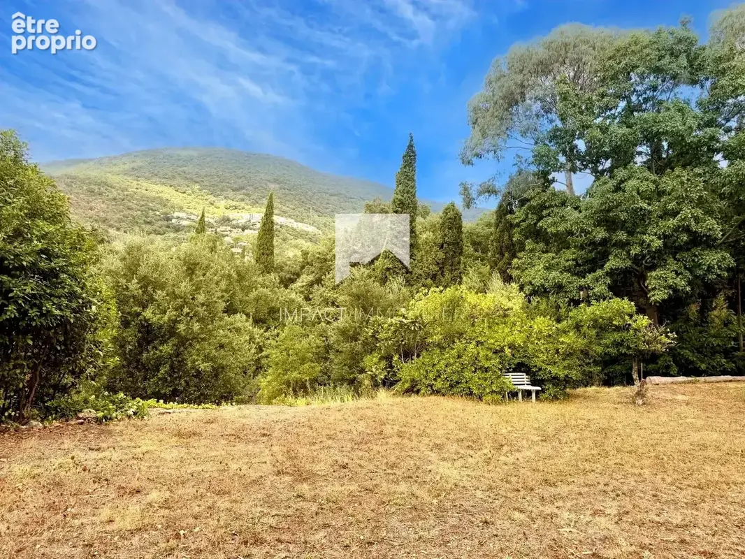 Cavalaire -  Maison 220 m² plus bergerie sur 7500m² de terrain - photo 16