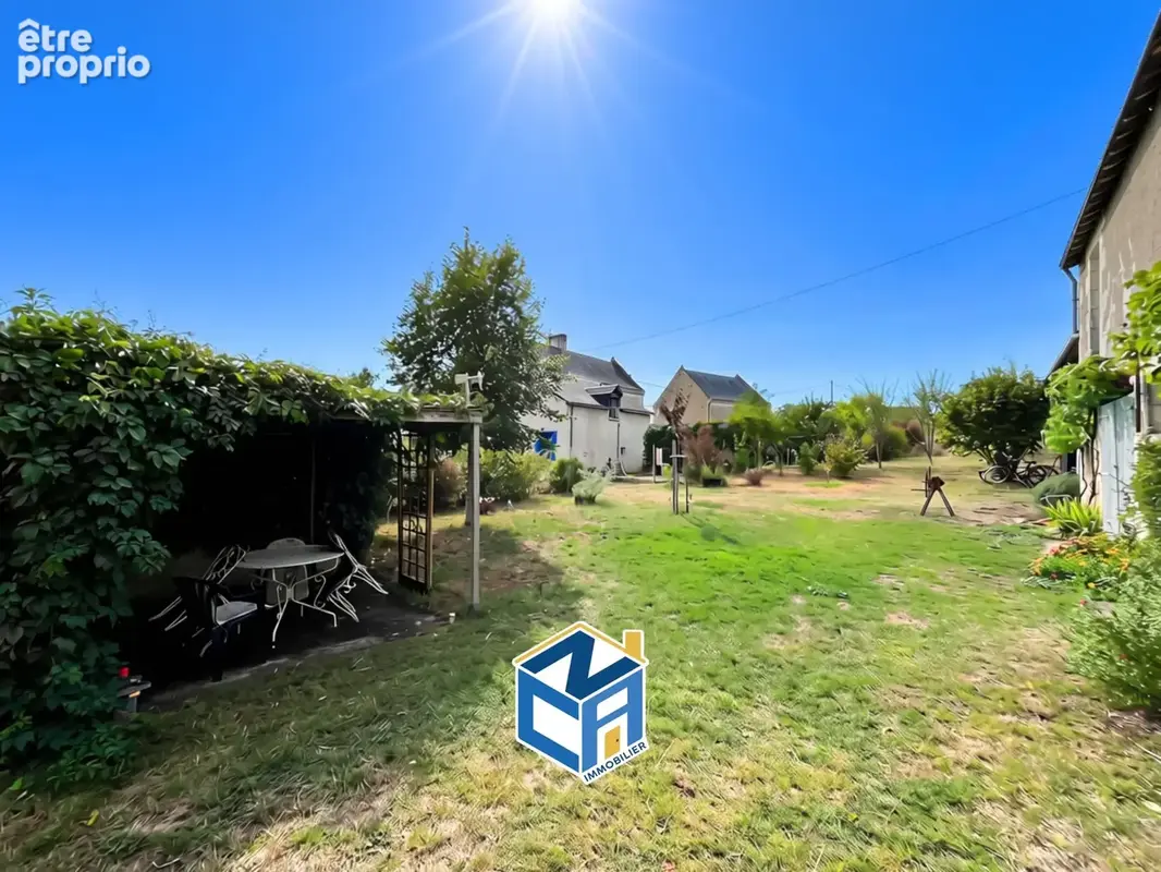 Maison 172 m² à Avon-Les-Roches  - photo 4