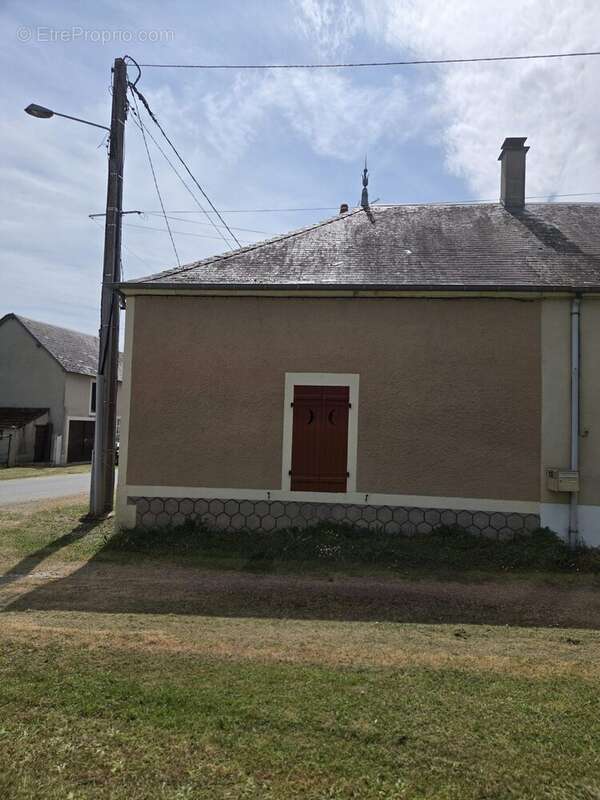 Maison à NERONDES