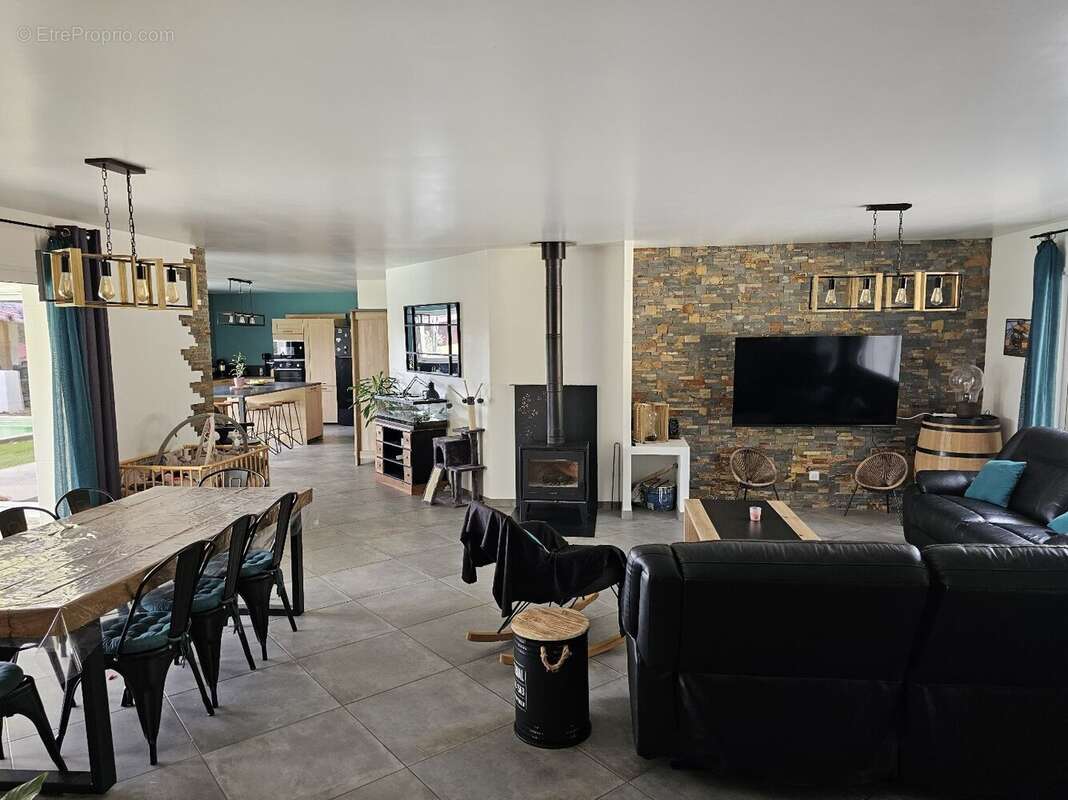 Venez poser vos valises dans cette magnifique maison de plain-pied ! - photo 3