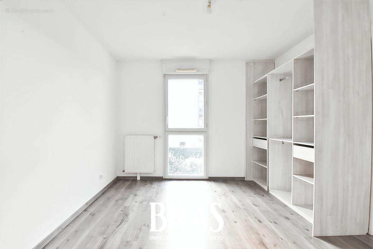 Appartement à REZE