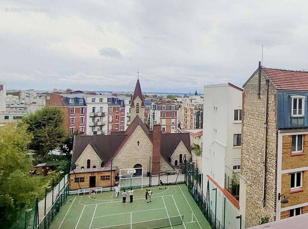 Appartement à PARIS-20E