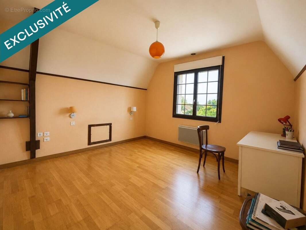 Maison 136 m² à Bieville-Beuville  - photo 7