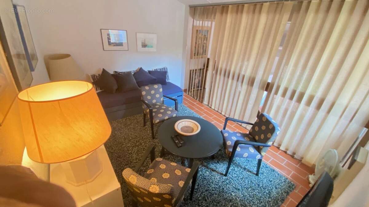 Maison à LA LONDE-LES-MAURES