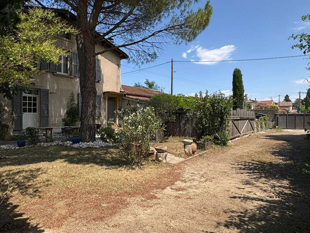 Maison à BOURG-DE-PEAGE