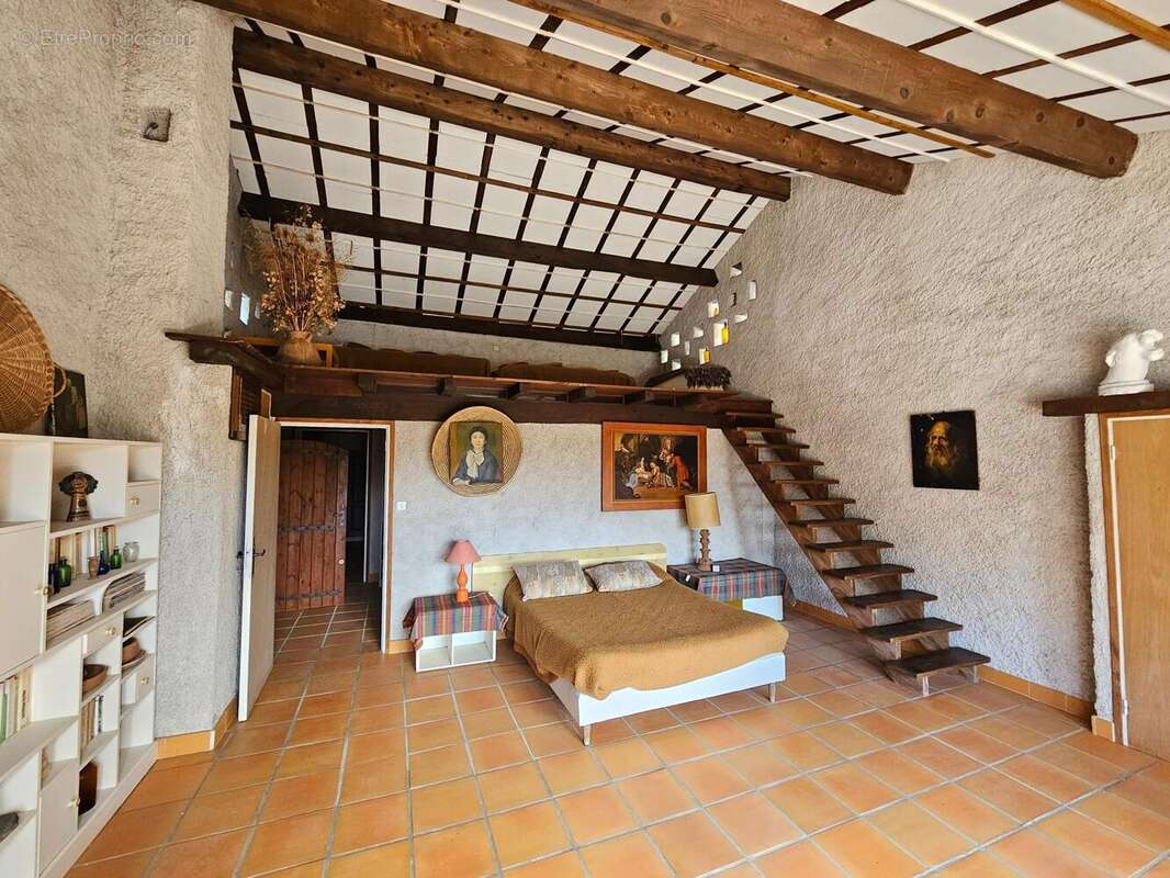 Photo 8 - Maison à MURAT-SUR-VEBRE