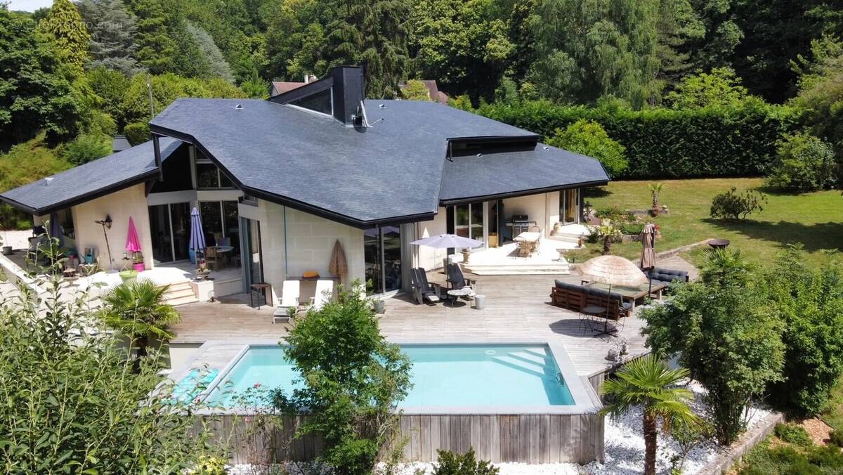 Maison à MONTFORT-L'AMAURY