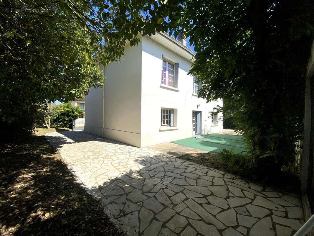 Photo 2 - Maison à VILLENEUVE-SUR-LOT