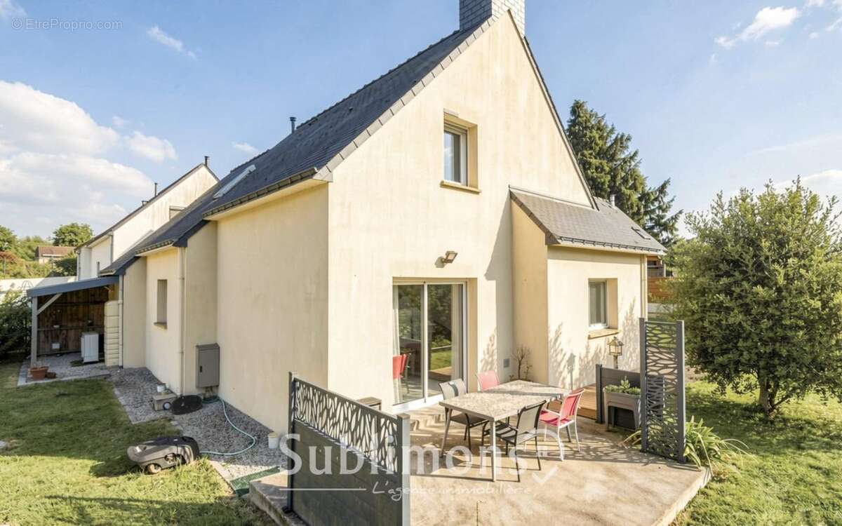 Maison à PLOERMEL