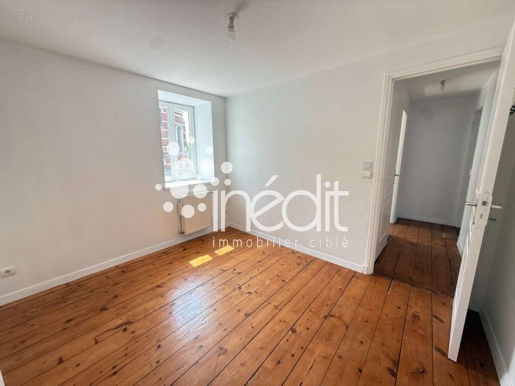 Très jolie maison familiale idéalement située à LAMBERSART ! - photo 15