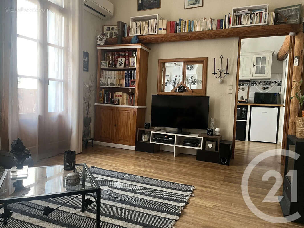 Appartement 67 m² à Sete  - photo 1