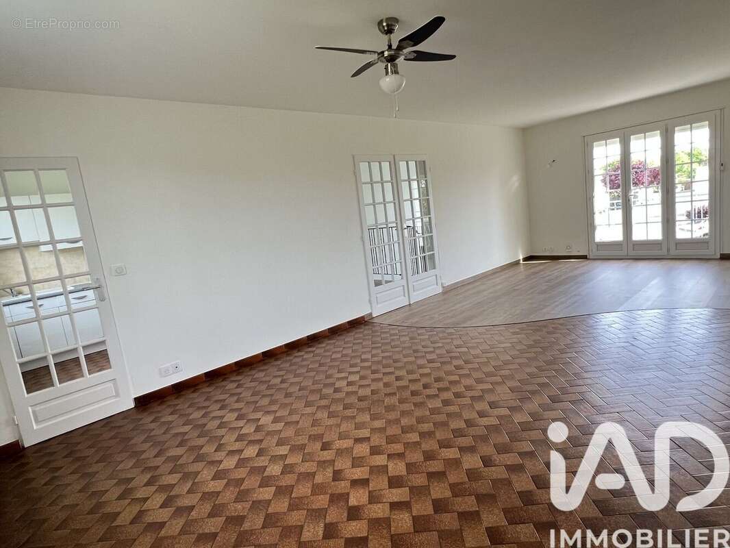 Photo 2 - Maison à LES SORINIERES