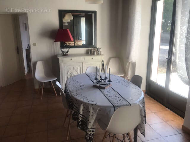 Maison à FUMEL