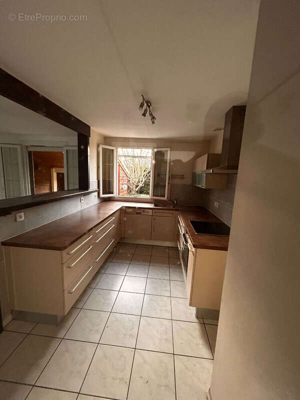 Maison à FENOUILLET