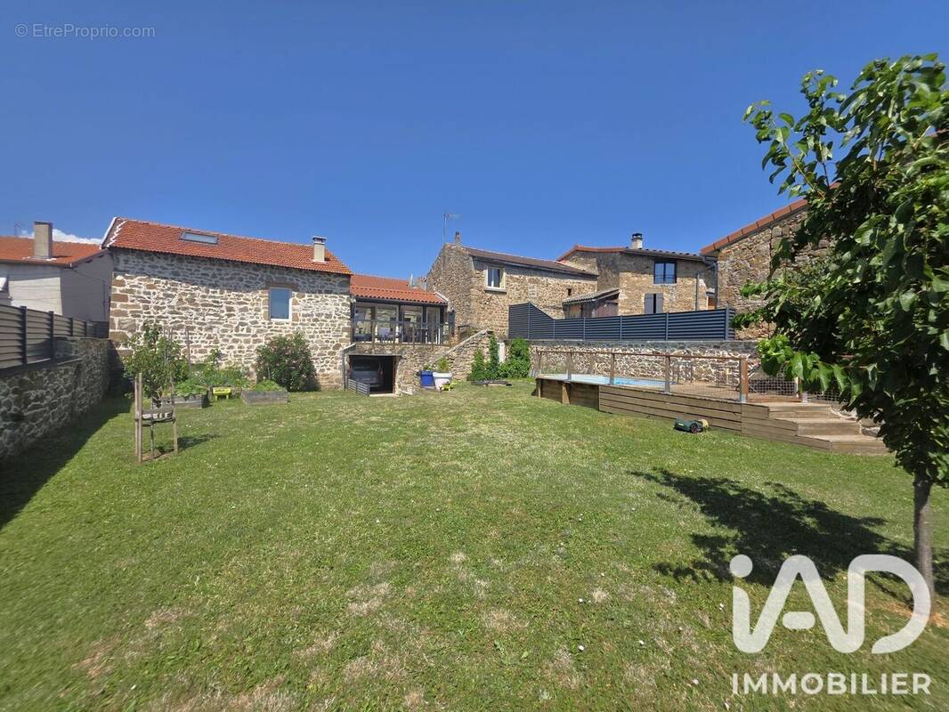 Photo 1 - Maison à QUINTENAS