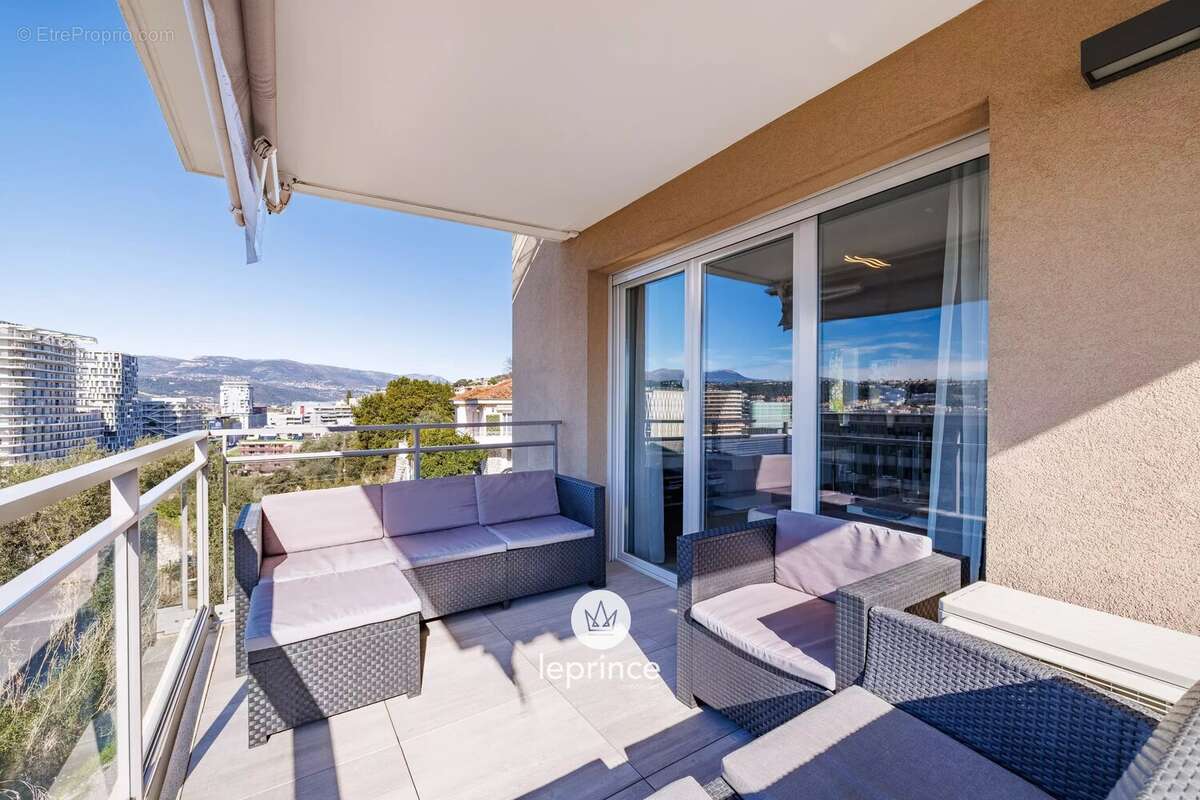 Appartement à NICE