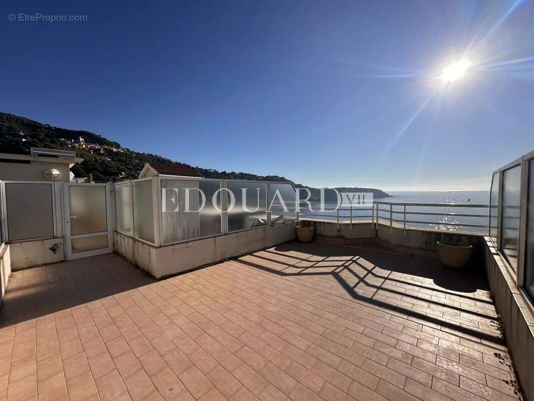 Appartement à ROQUEBRUNE-CAP-MARTIN