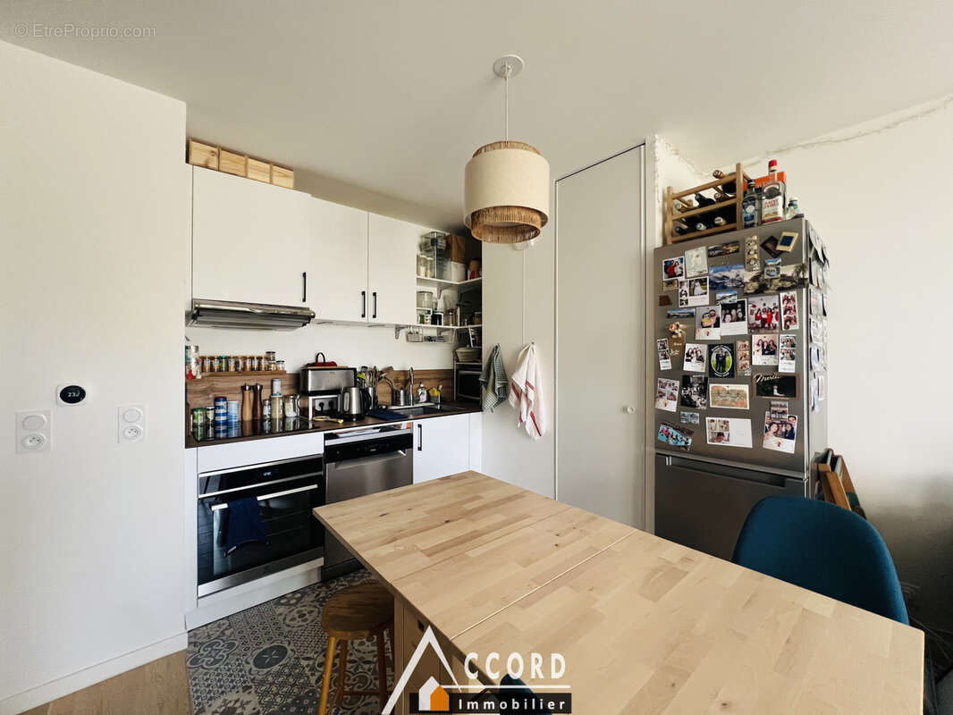 Appartement à SARTROUVILLE