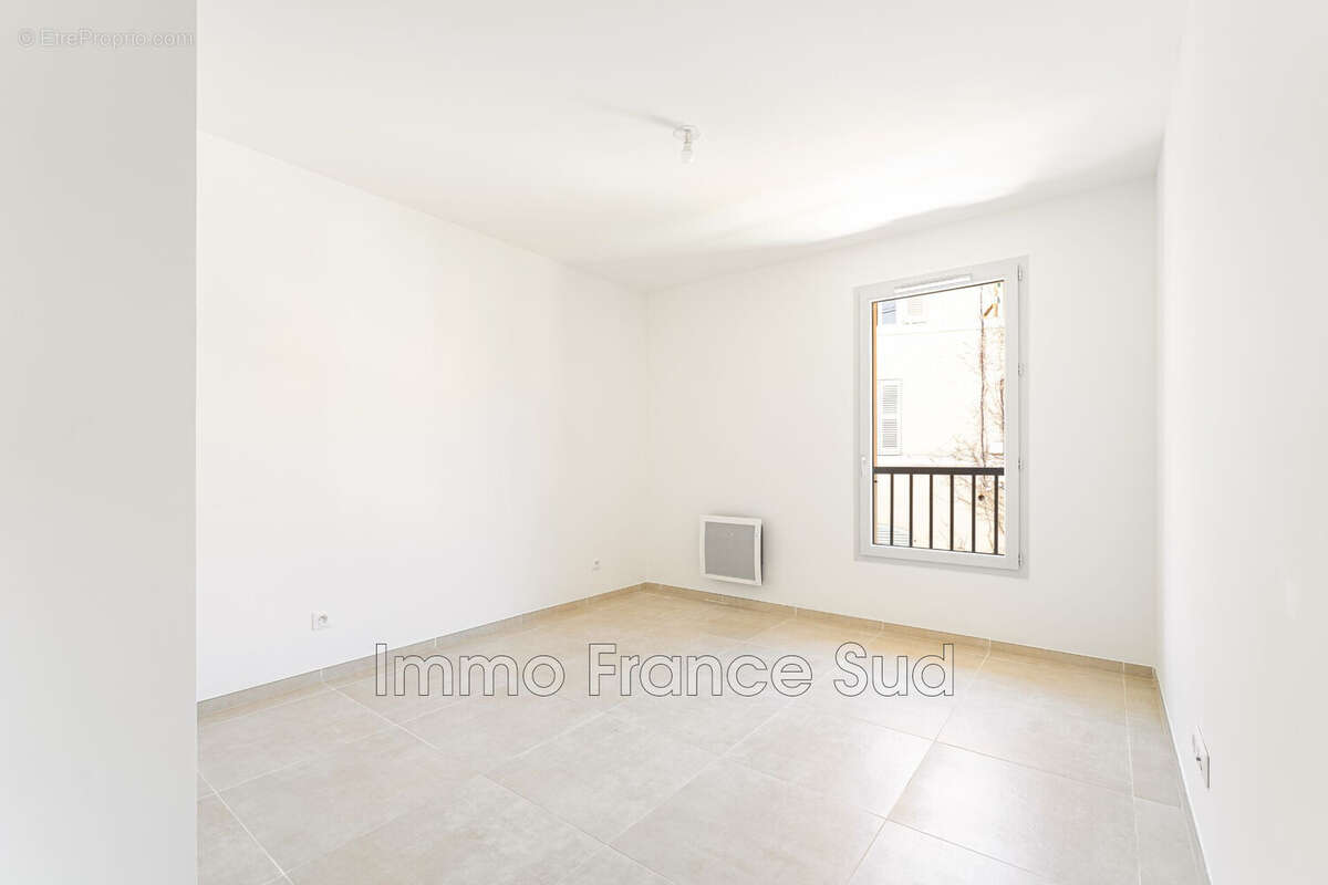 Appartement à LA GARDE-FREINET
