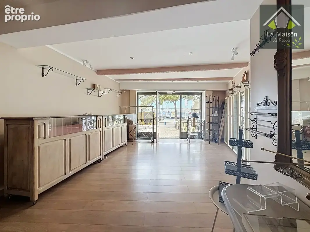 Commerce 49 m² à vendre à Martigues (13500) - photo 6