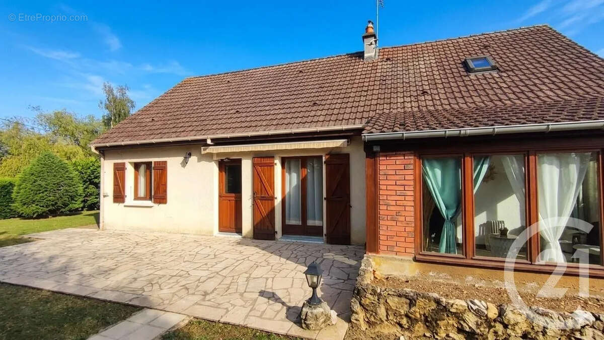 Maison 126 m² à Saint-Loup  - photo 15
