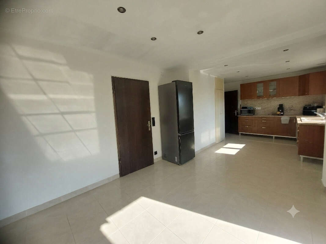 Maison Jussy 6 pièces  155 m2 - photo 12