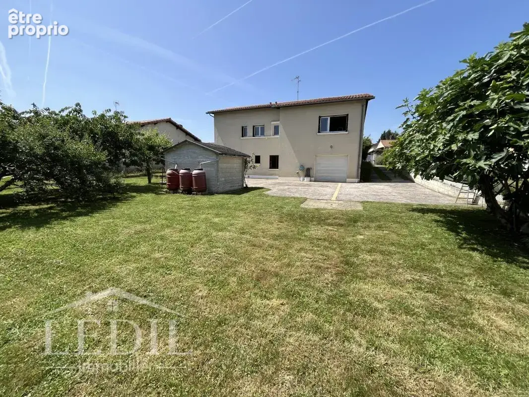 Belle maison de ville sur sous-sol et parc clos - photo 3
