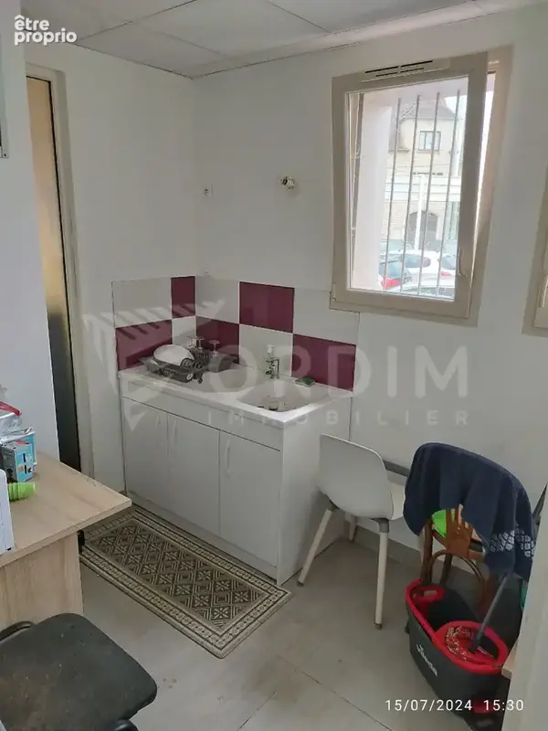 Auxerre - 29 av gambetta - secteur gare sncf - local vendu occupe - 54m² + caves - photo 4