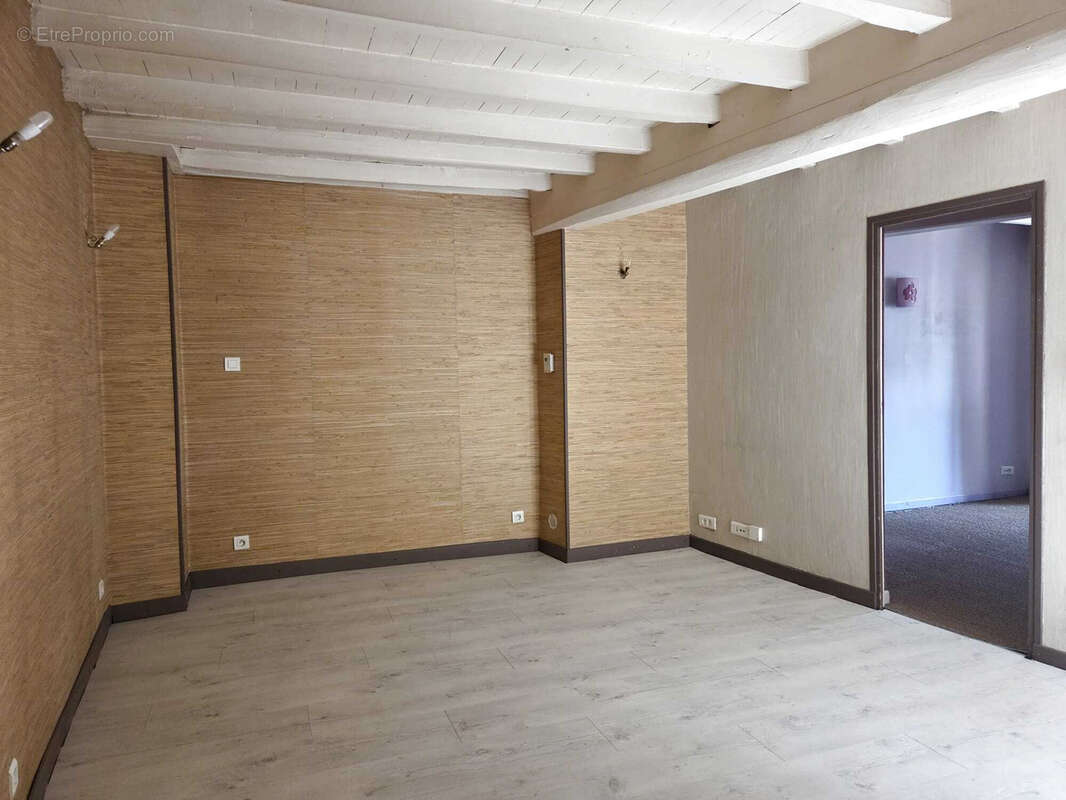 Maison de village avec grange et terrain   Brassac (09) - photo 4