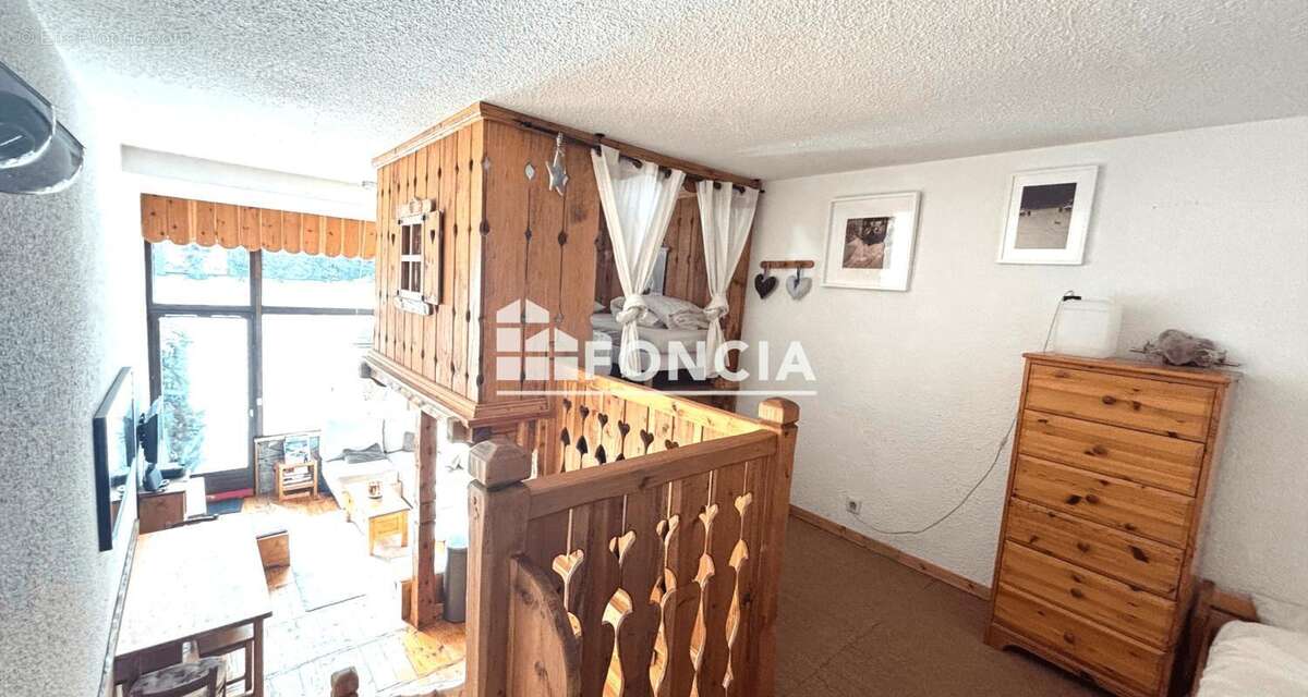 Appartement à LA SALLE-LES-ALPES