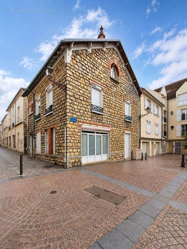 Appartement à MELUN