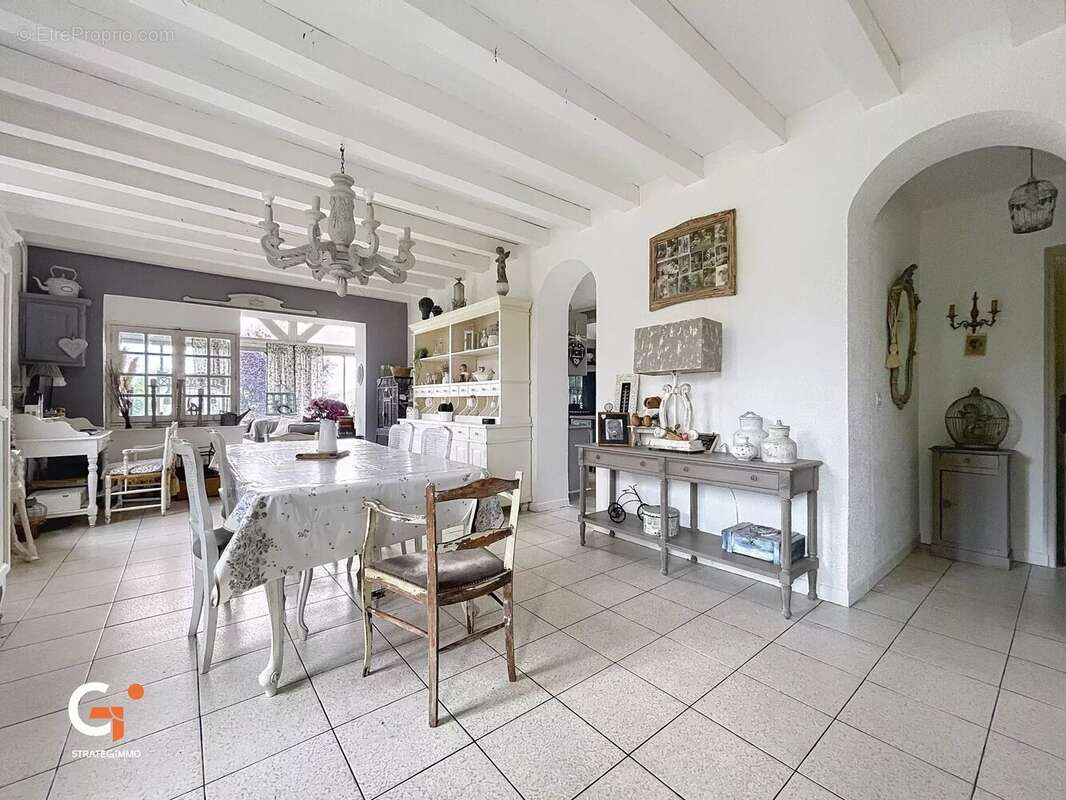 Maison à VANDRIMARE