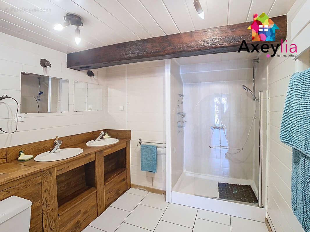 Maison à SAINT-MARTIN-D&#039;ESTREAUX