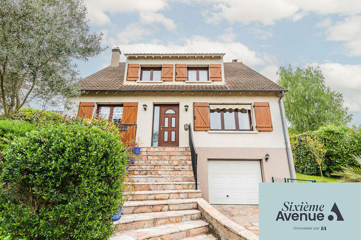 Maison à LONGJUMEAU