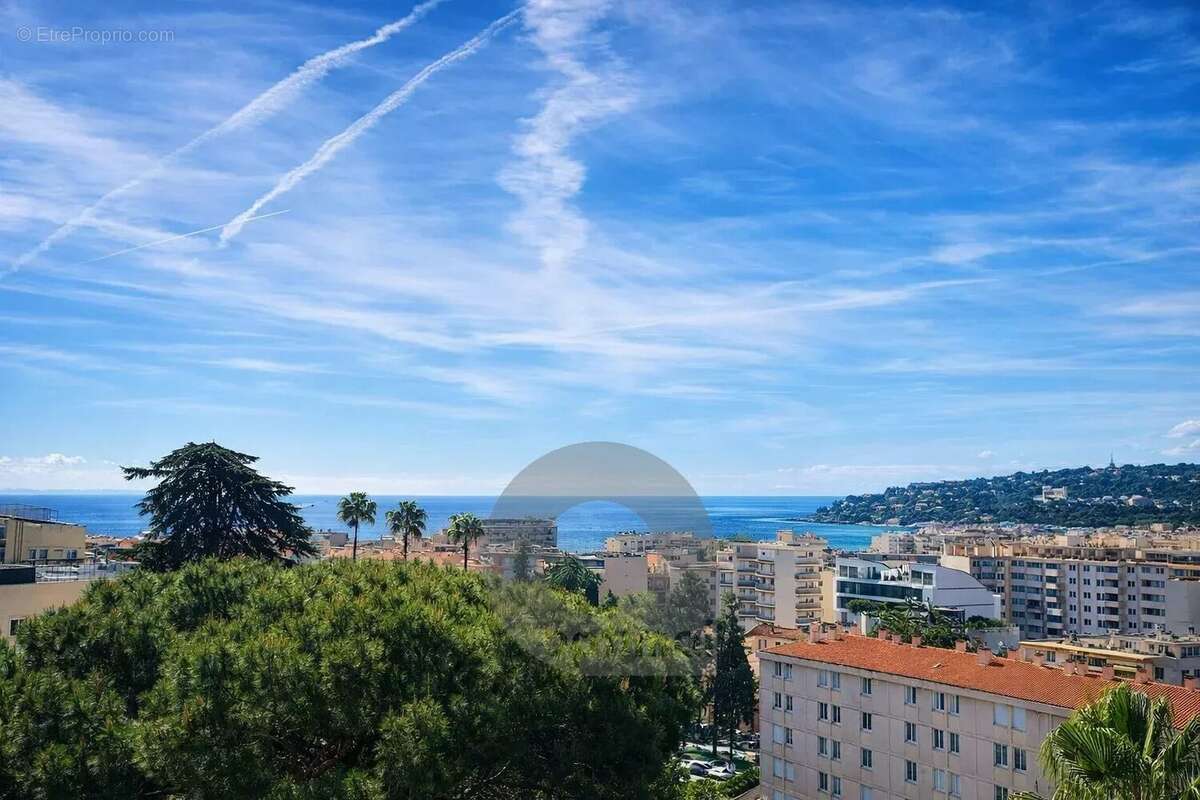 Appartement à MENTON